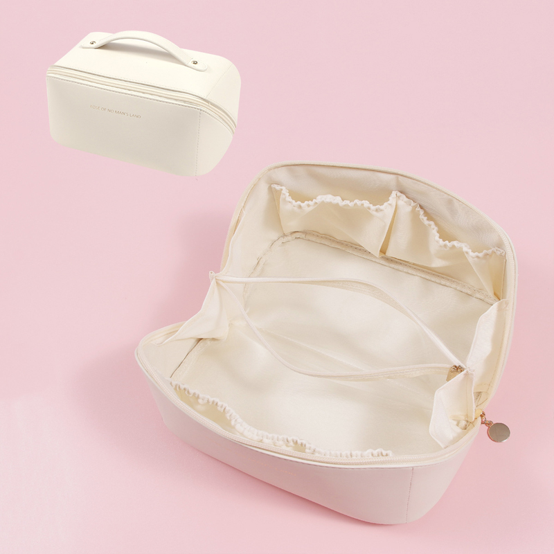 女化妝包PU皮透明中格大容量旅行化妝包