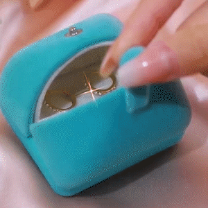 藍色水晶愛心流蘇耳環
