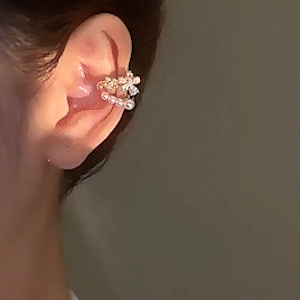 微鑲鋯石溫柔花朵珍珠耳骨夾【無耳洞】