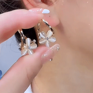 貓眼石花朵耳環
