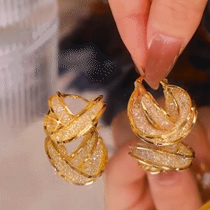 洋氣金絲網狀鋯石耳環