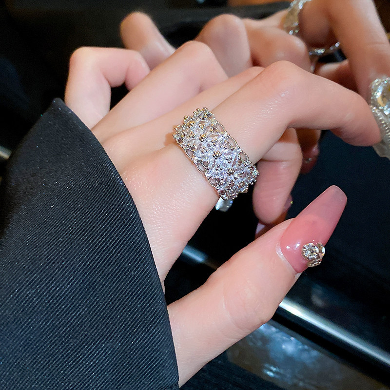 滿天星莫桑鑽純銀戒指   