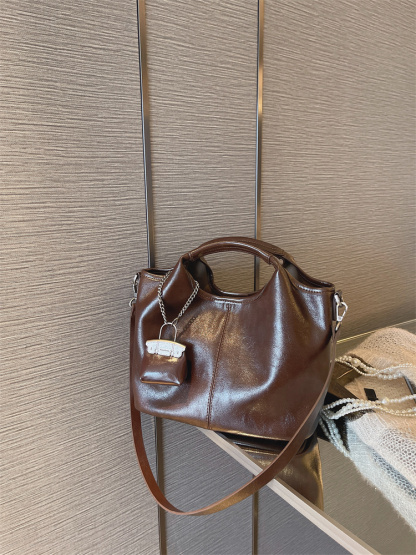 新款復古時尚斜肩包手提包