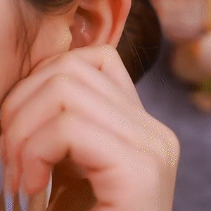 紫色鑽球水晶鋯石耳環