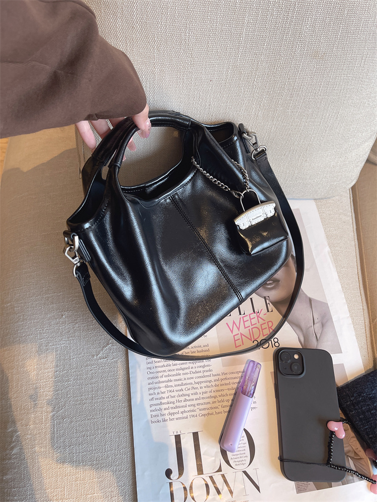 新款復古時尚斜肩包手提包