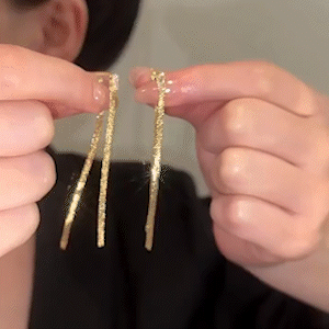 輕奢風鋯石流蘇耳環