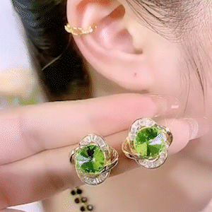 清新綠色四葉花耳環