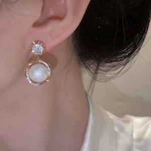 鑲鑽珍珠輕奢耳環