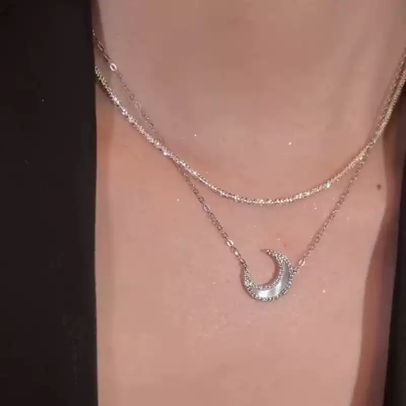 滿鑽鋯石月亮項錬