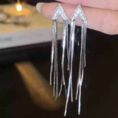 氣質三角形流蘇耳環   