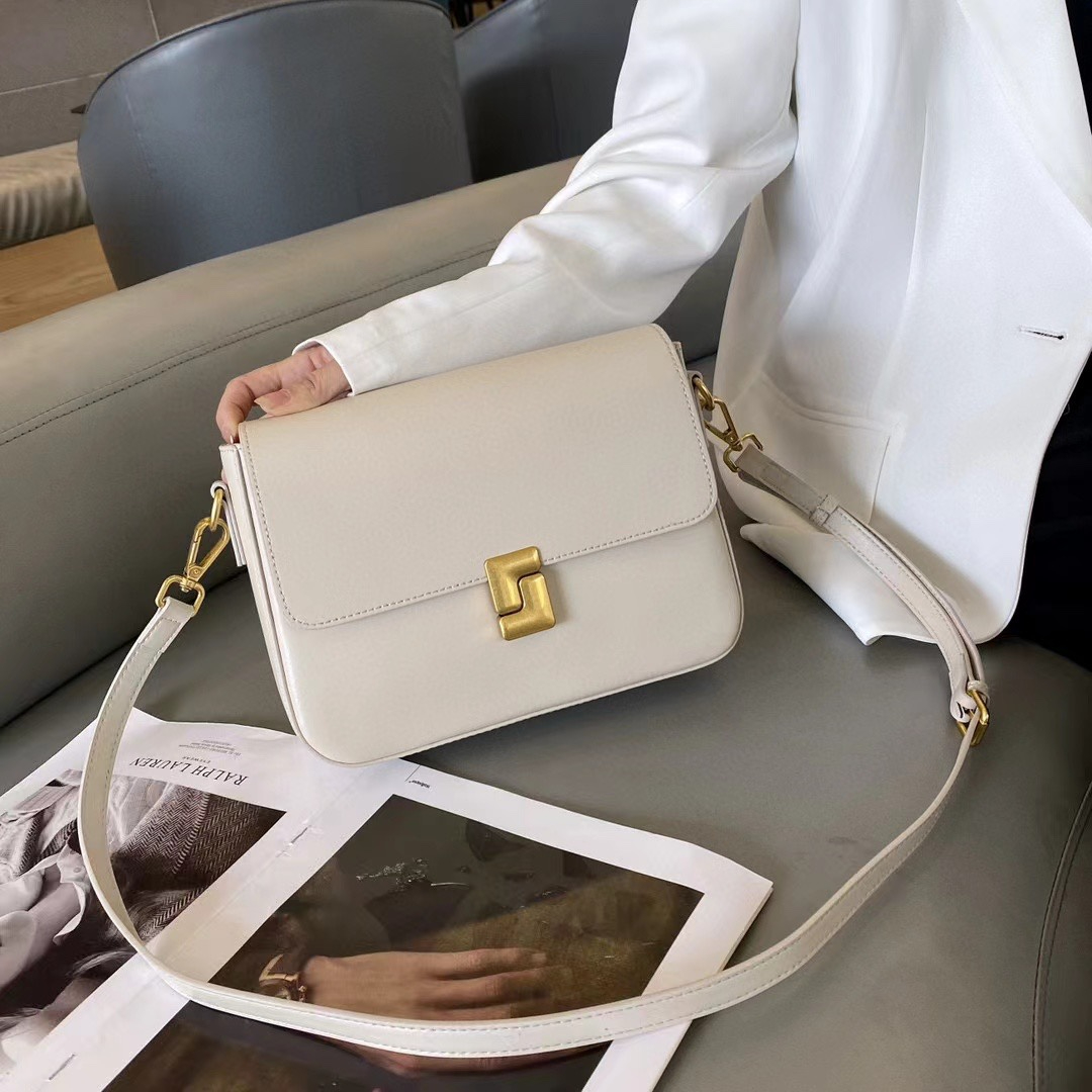 質感大容量上班實用斜挎包