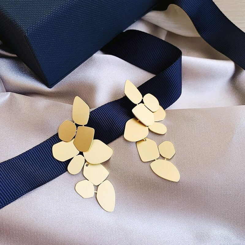 高級感誇張復古耳環