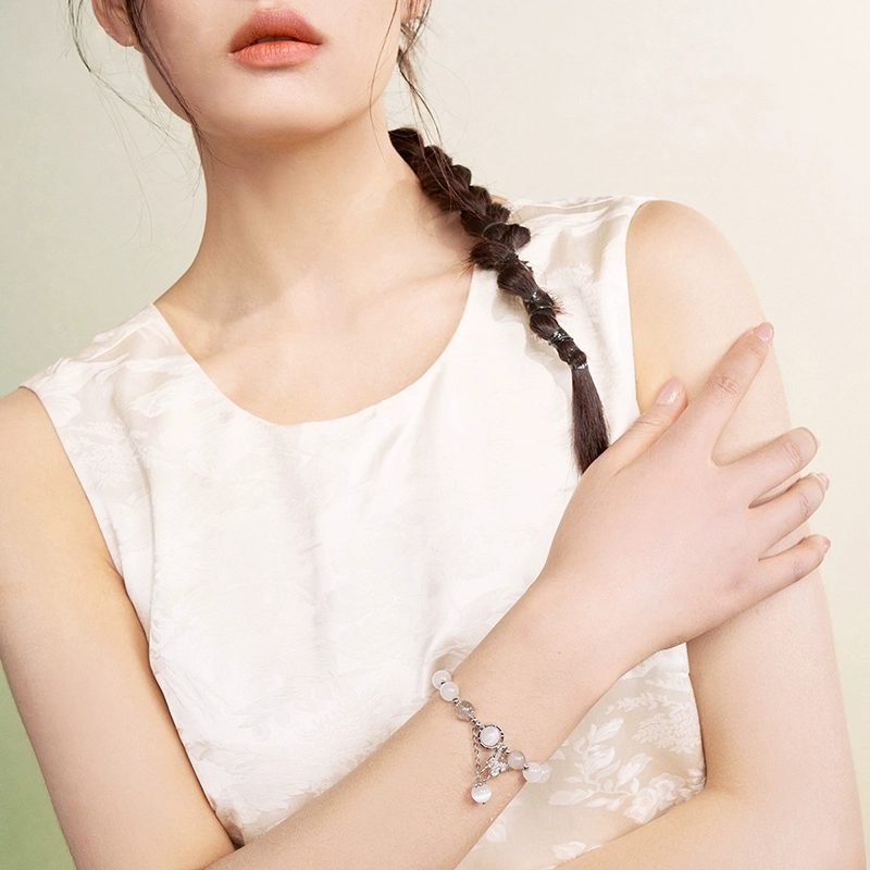 灰月光 | 好運與財富 智慧與和平