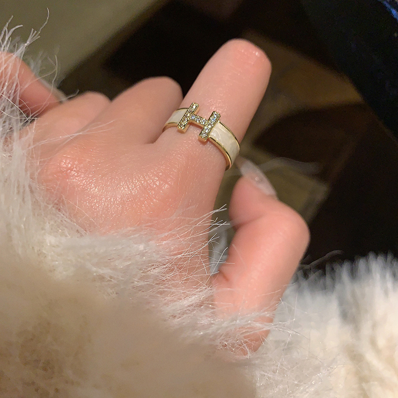 輕奢氣質H字母戒指