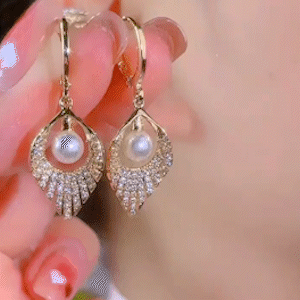 超閃水滴珍珠耳環