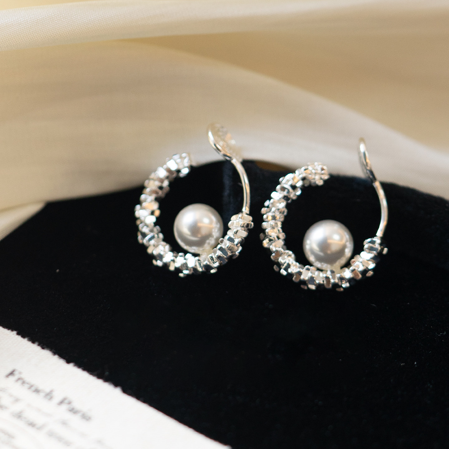 「碎銀珍珠」法式復古耳環