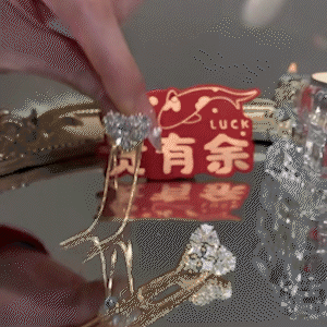 設計感鋯石愛心長流蘇耳環