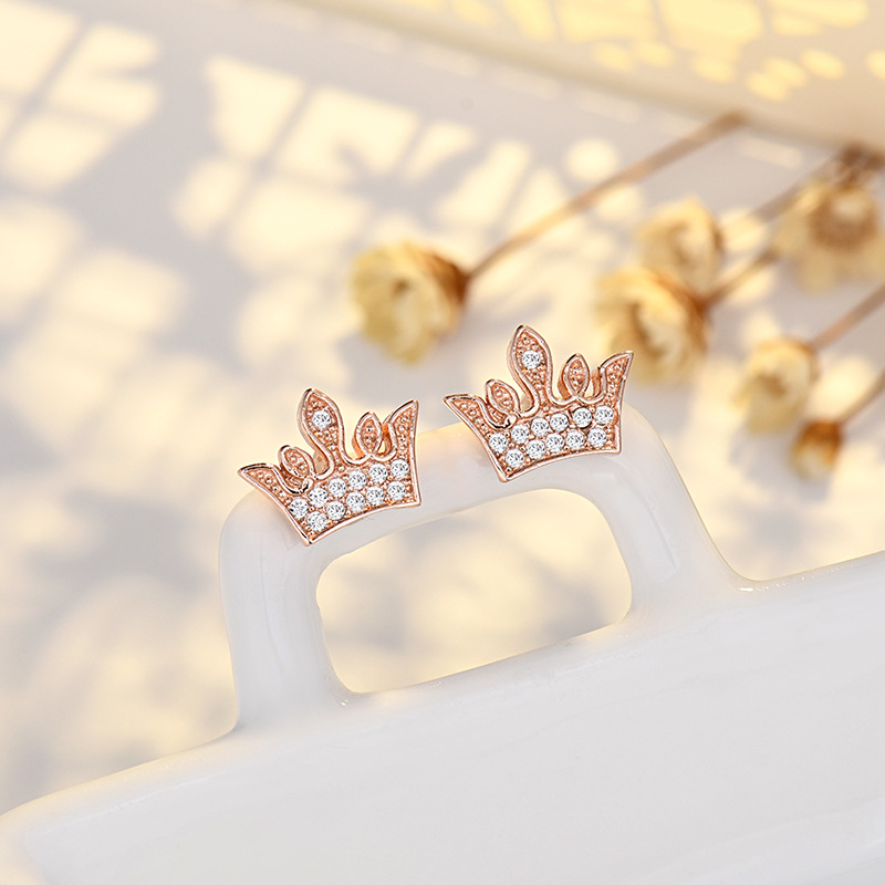 新款精緻百搭耳環  