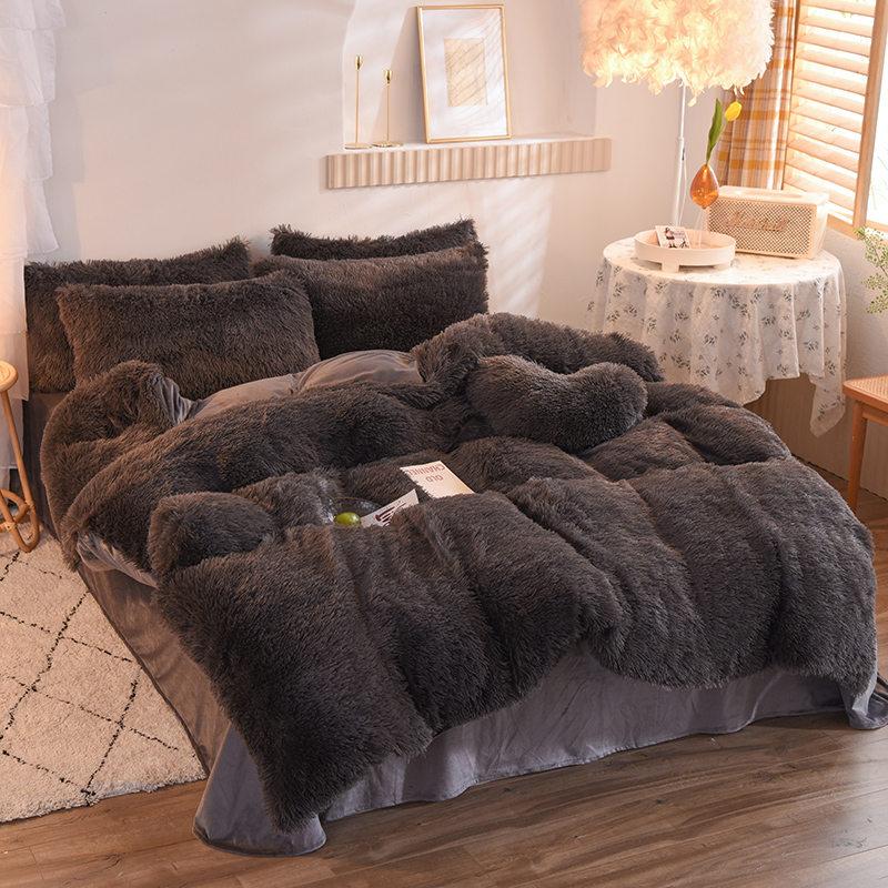 可機洗不掉毛不掉色【100%水貂絨】四件組 床包*1+被套*1+枕套*2