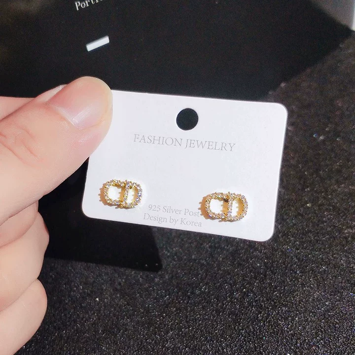 新款精緻百搭耳環