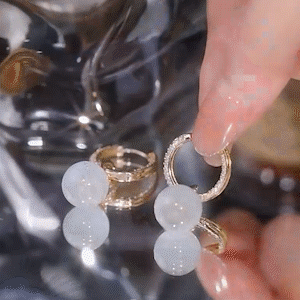 新款氣質貓眼石耳環