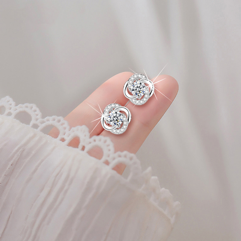 送禮佳品 輕奢璀璨純銀四葉草耳環