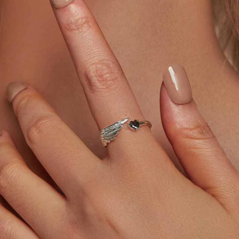 伴你羽飛開口設計戒指