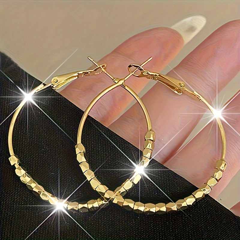 新款精緻百搭耳環  