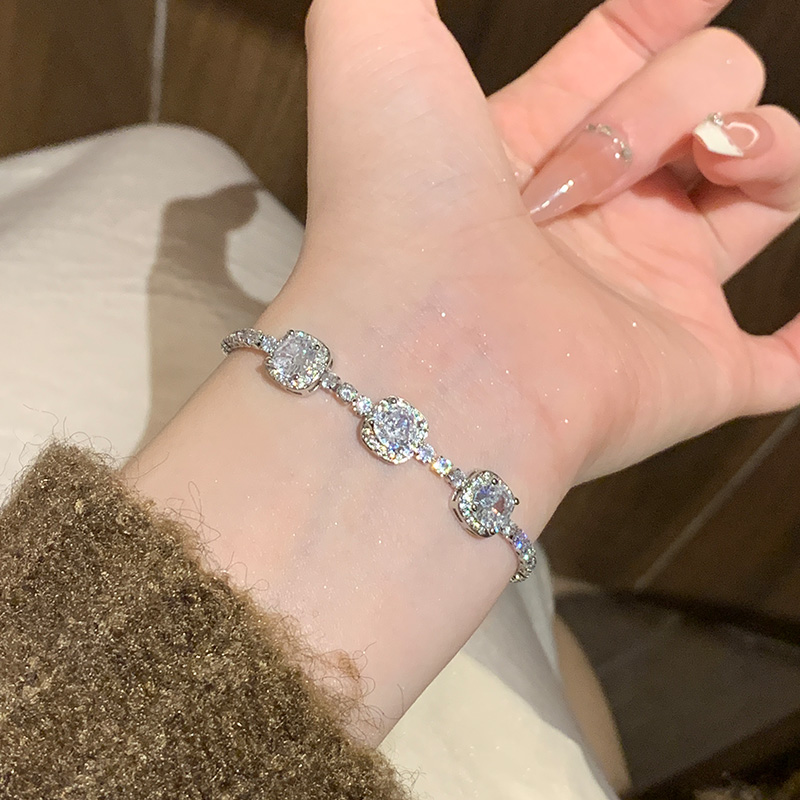 方糖莫桑鑽氣質手錬