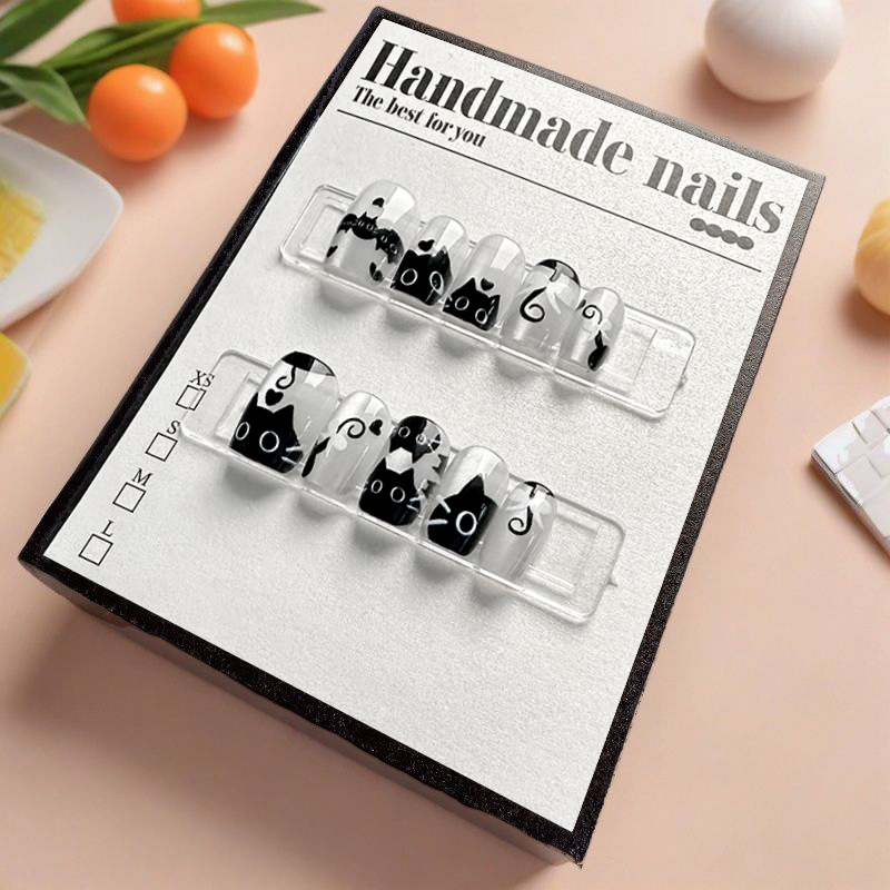 穿戴甲 |黑白貓咪卡通美甲