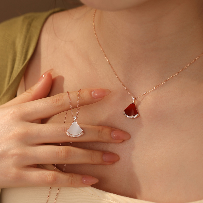 新款小裙子白貝母純銀項鍊