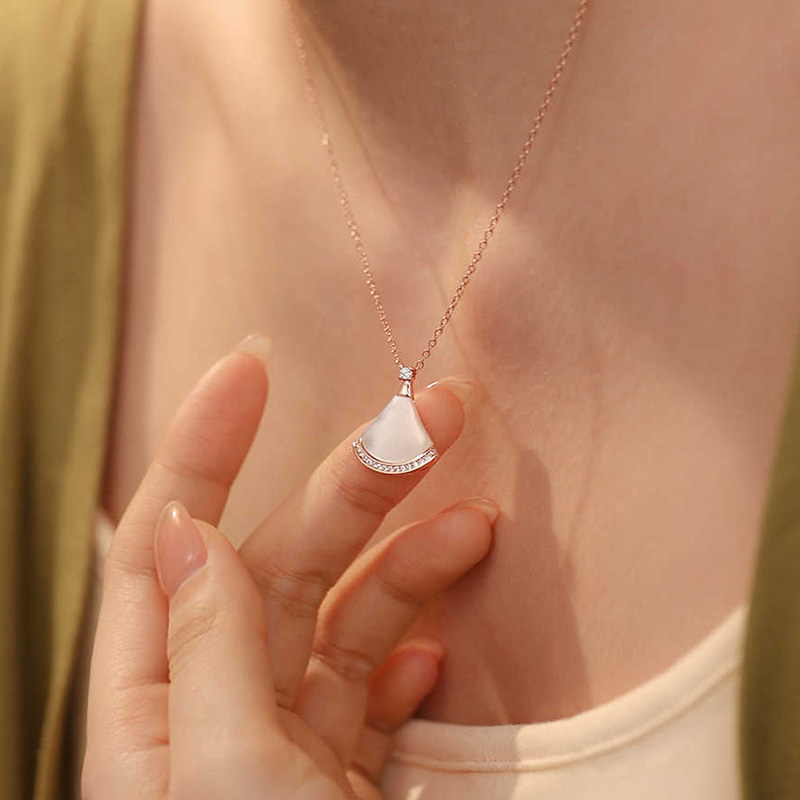 新款小裙子白貝母純銀項鍊