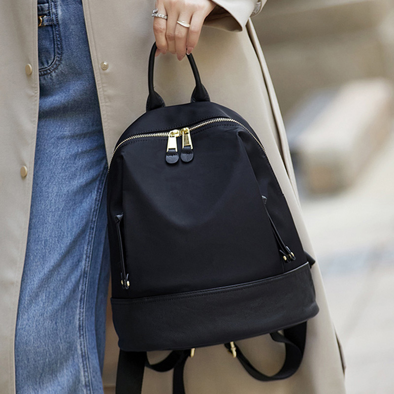 時尚輕便牛津布配真皮雙肩包