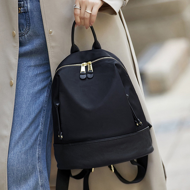 時尚輕便牛津布配真皮雙肩包