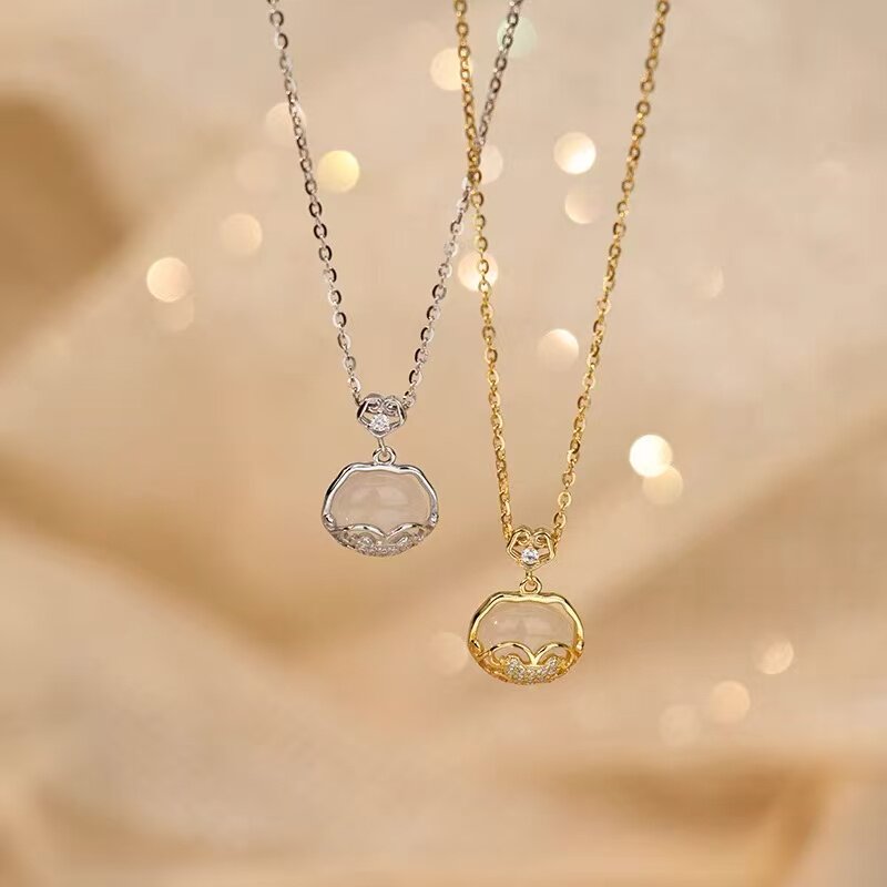 輕奢小眾平安鎖吊墜項鍊