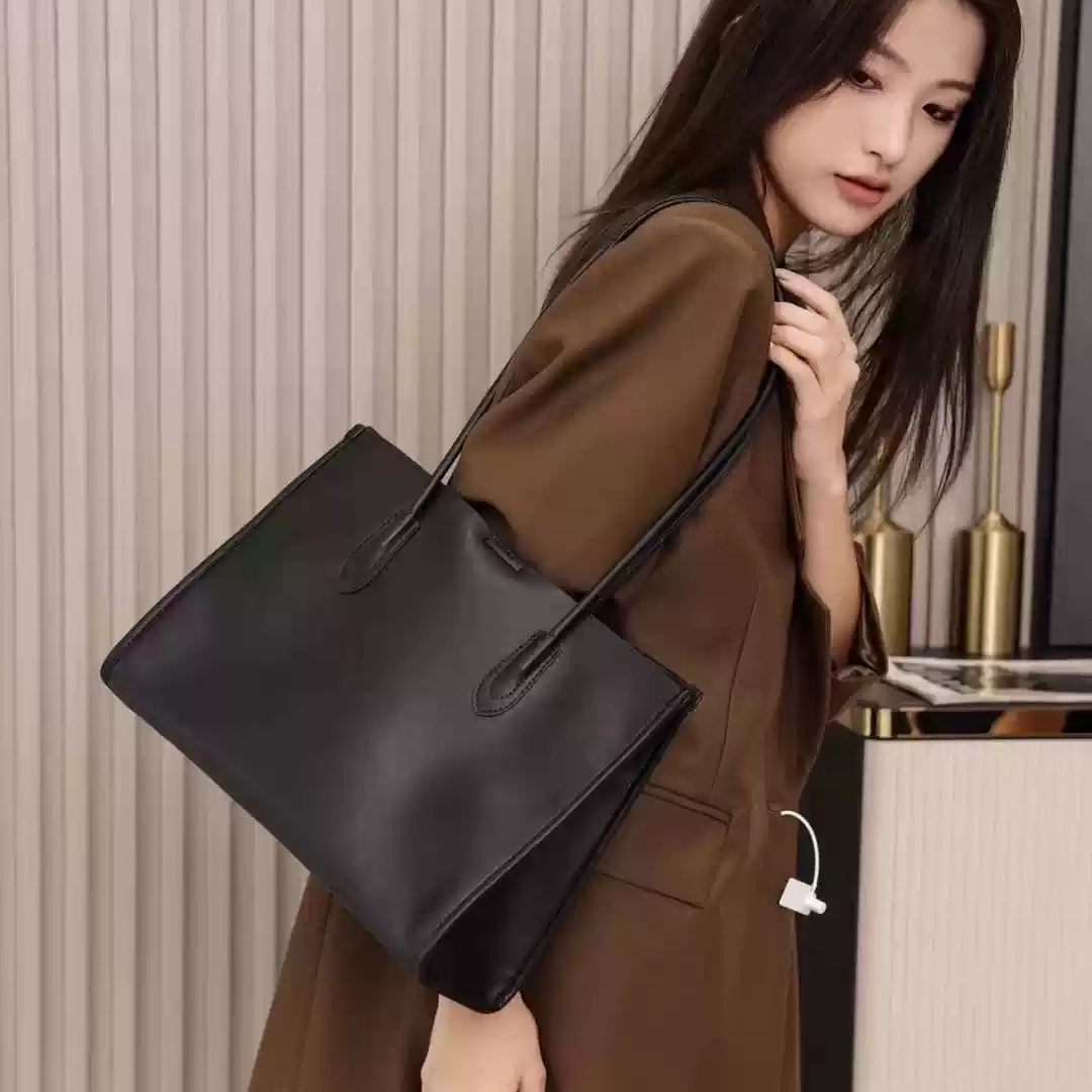 托特女大容量真皮包包