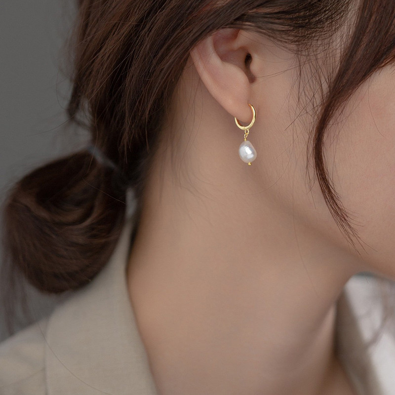 巴洛克異形珍珠耳扣耳環