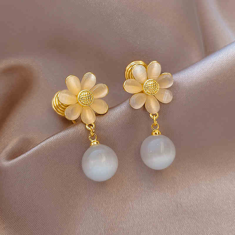 花朵貓眼石氣質耳環