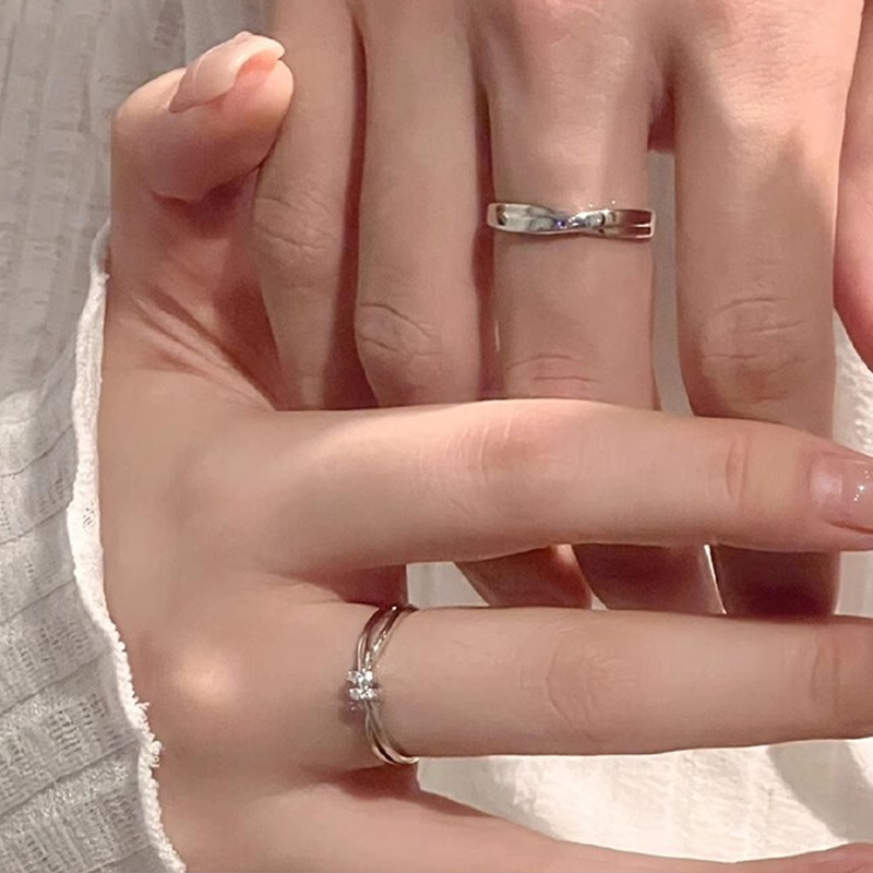 愛意交織情侶對戒