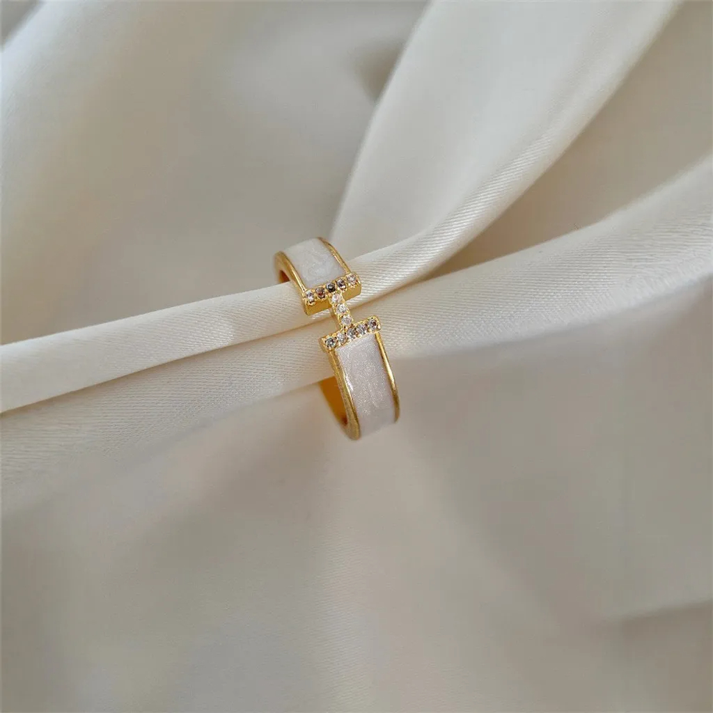 輕奢氣質H字母戒指