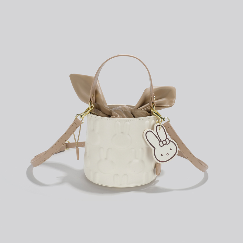 小水桶大容量 斜肩包