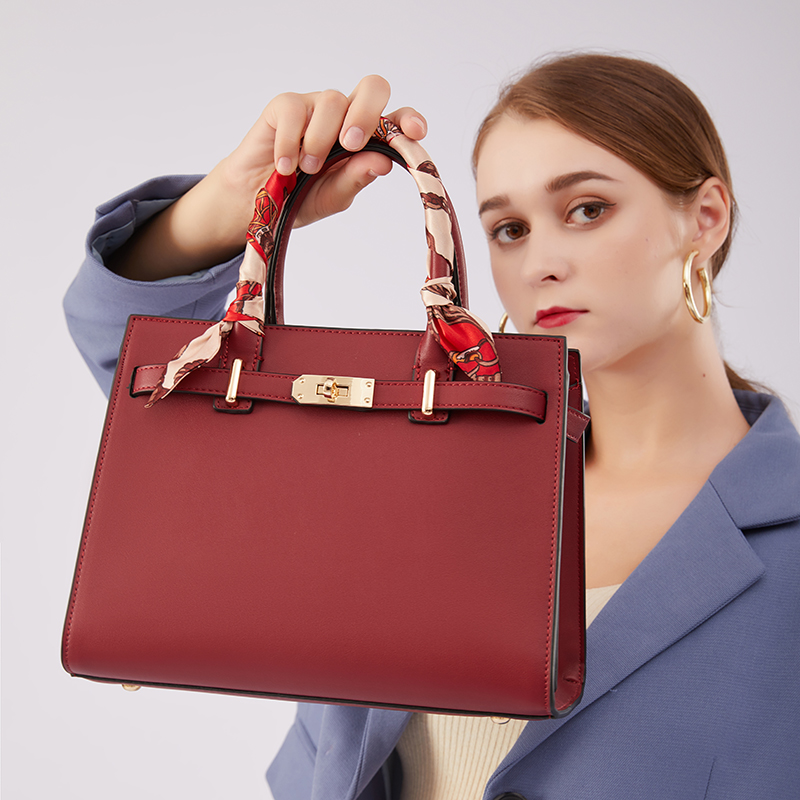 大容量手提包紅色媽媽包