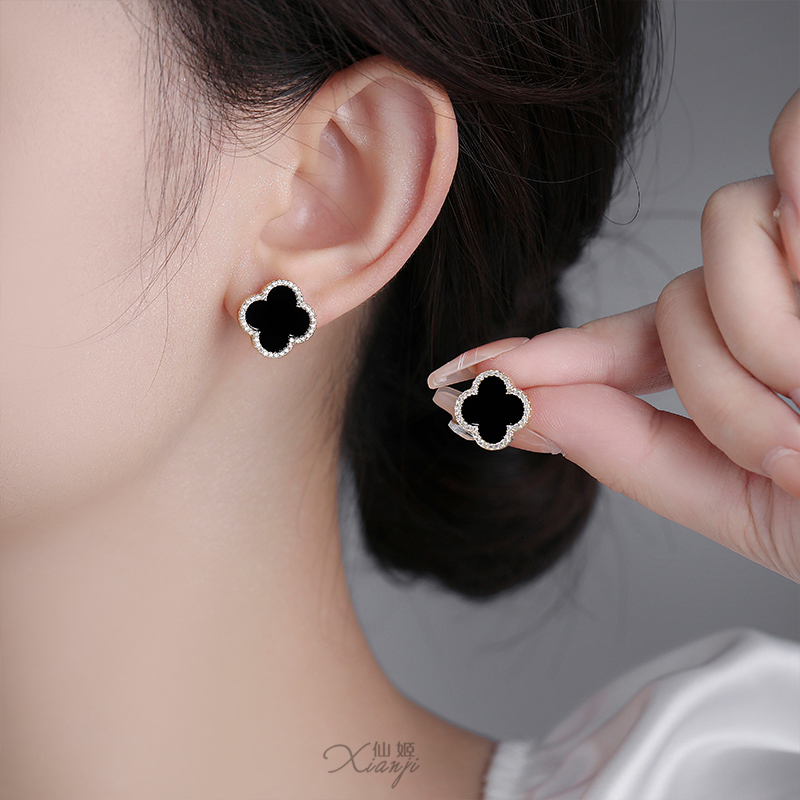 [Copy]四葉草純銀針耳環