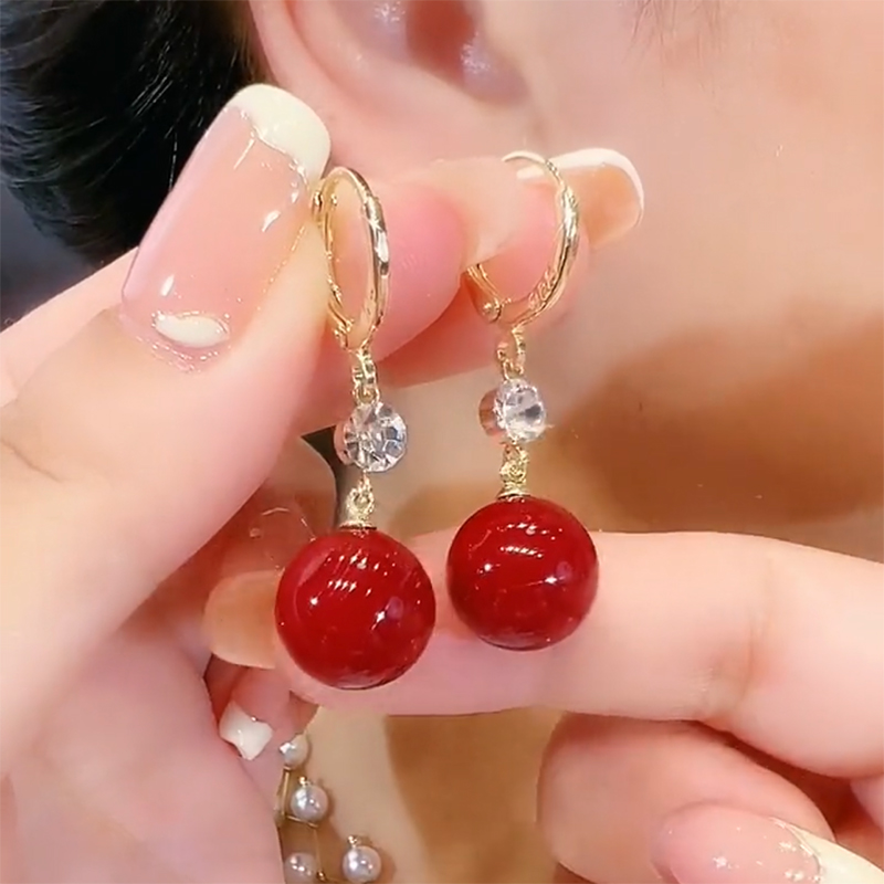紅豆珍珠設計感紅色閃鑽耳環