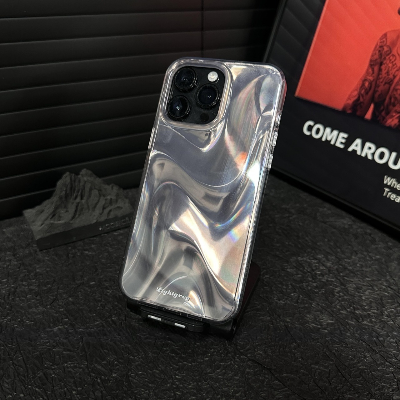 綢緞暈染流光潮酷iphone保護殼