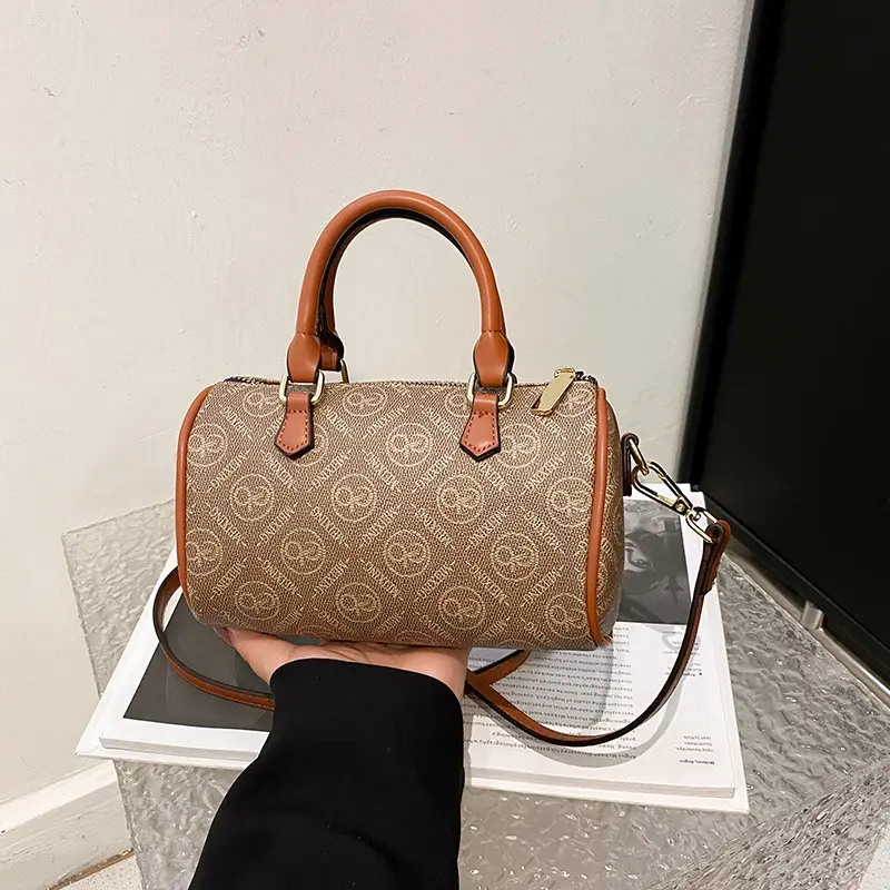 通勤休閒單肩斜挎水桶包