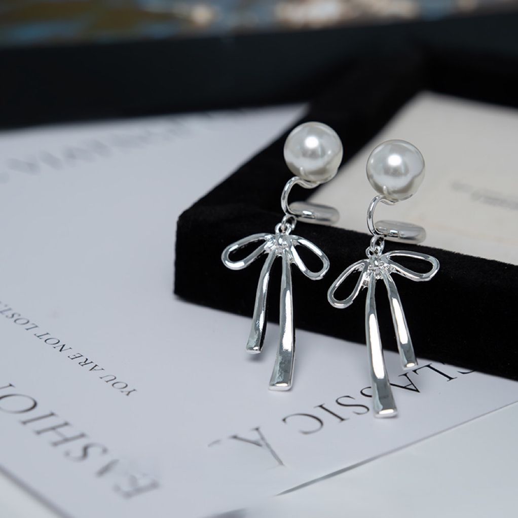 「銀鈴」灰珍珠少女心蝴蝶結耳環