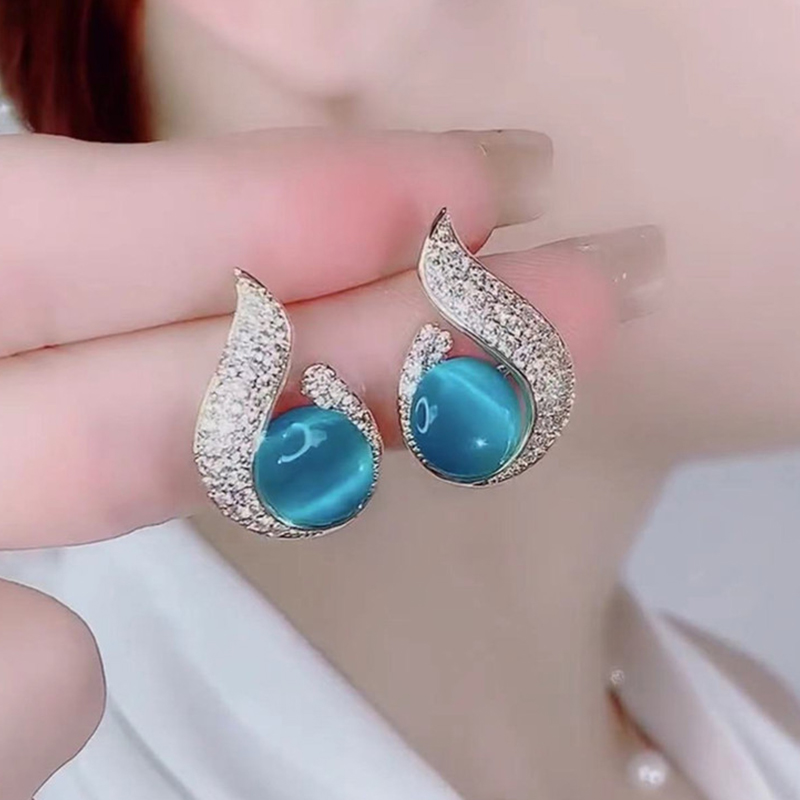 藍色貓眼石水滴耳環  