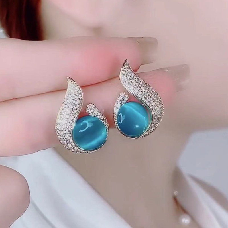 藍色貓眼石水滴耳環
