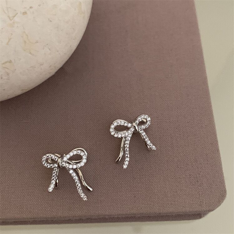 精緻鋯石雙面蝴蝶結耳環